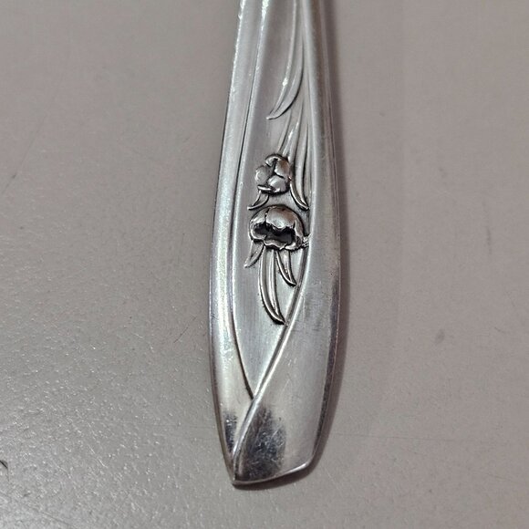 International Silver Tulip Serving Set 2pc floral center design 1950s Vtg minima - Picture 2 of 13